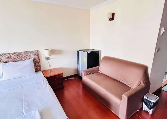 Affordable Serviced In Nana Omni Tower - Prime Sukhumvit Location 방콕